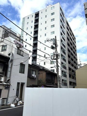 2LDK apartment in Chuo Ward, Tokyo - Photo 1