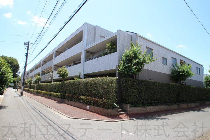3LDK apartment in Suginami Ward, Tokyo - Photo 1