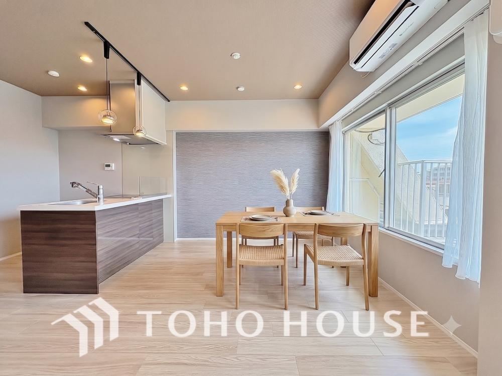 2LDK+S apartment in Katsushika Ward, Tokyo - Photo 1