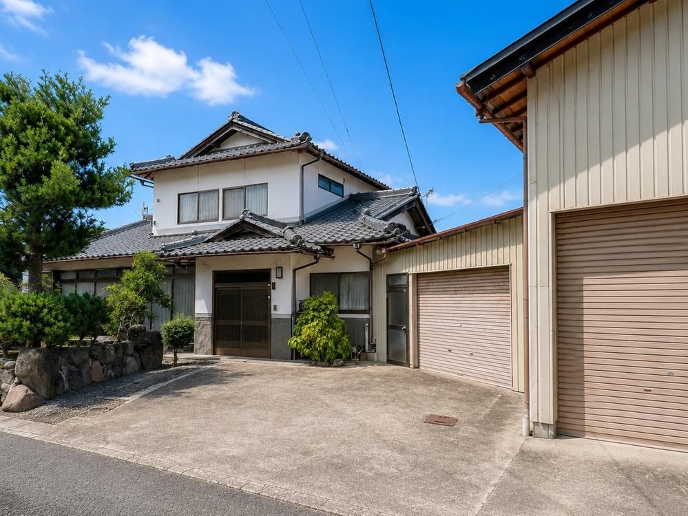 7LDK house in Fukuchiyama, Kyoto - Photo 1