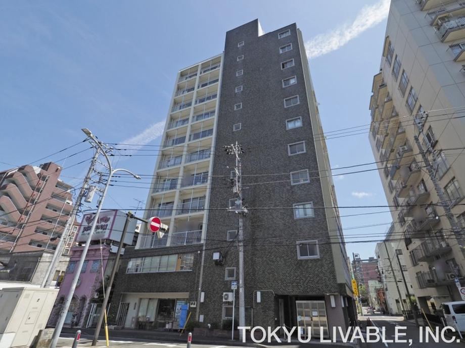 1LDK apartment in Naka Ward, Yokohama, Kanagawa - Photo 1