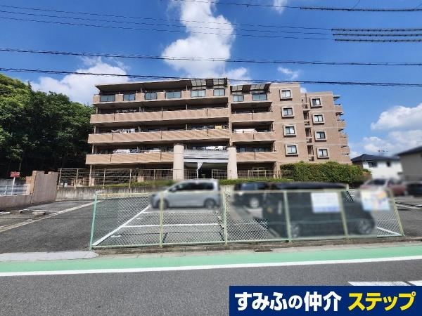 3LDK apartment in Nara, Nara - Photo 1