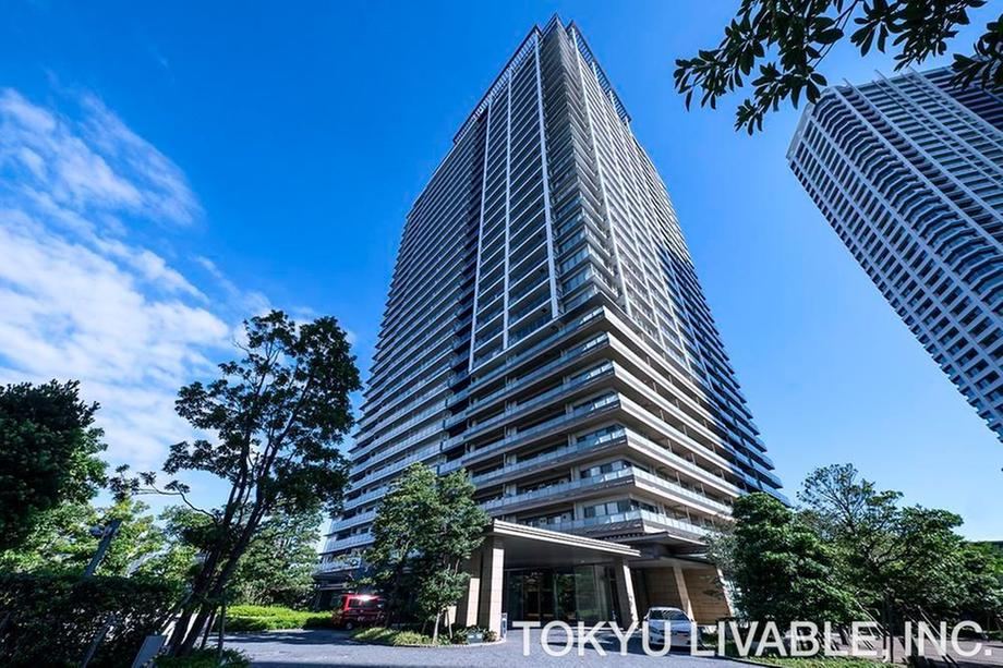 2LDK apartment in Koto Ward, Tokyo - Photo 1