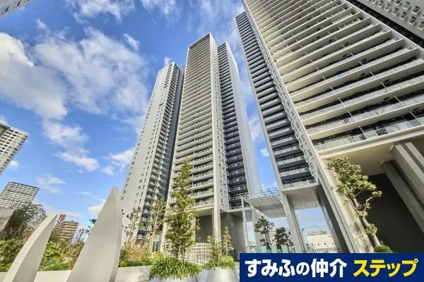 3LDK apartment in Minato Ward, Tokyo - Photo 1