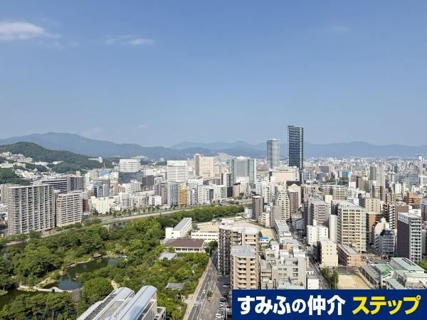 4LDK apartment in Naka Ward, Hiroshima - Photo 1