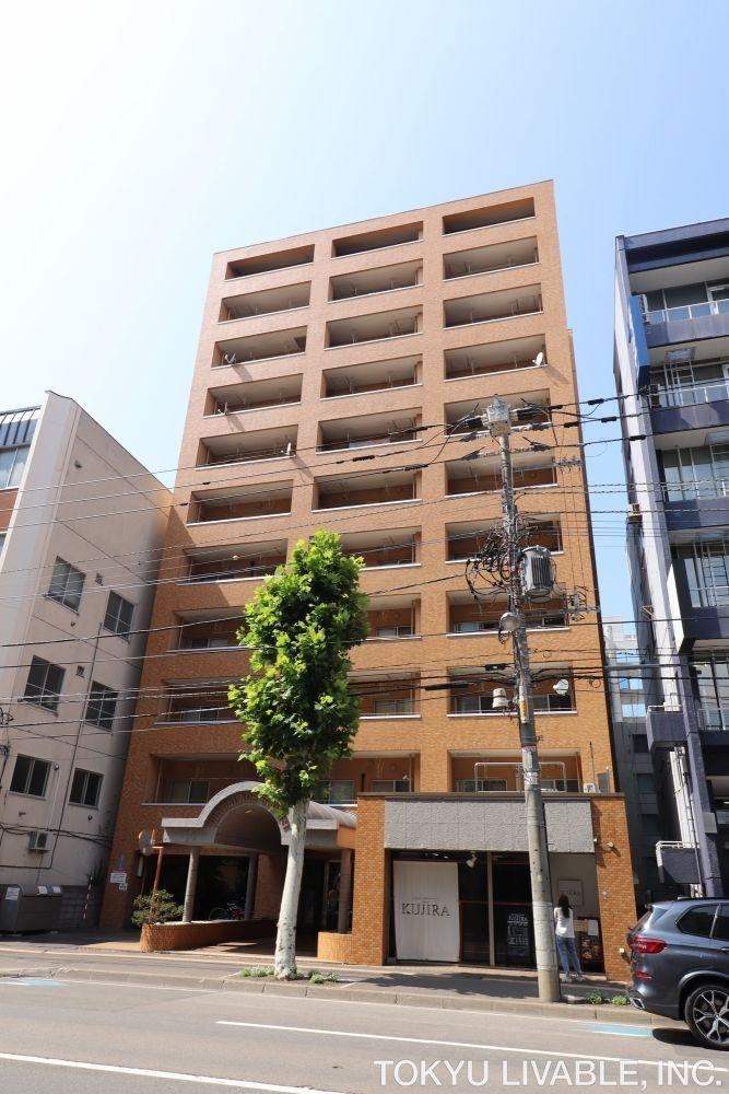1LDK+S apartment in Chuo Ward, Sapporo, Hokkaido - Photo 1