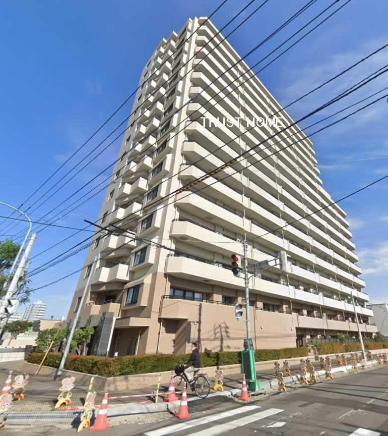 2LDK+S apartment in Shiroishi Ward, Sapporo, Hokkaido - Photo 1