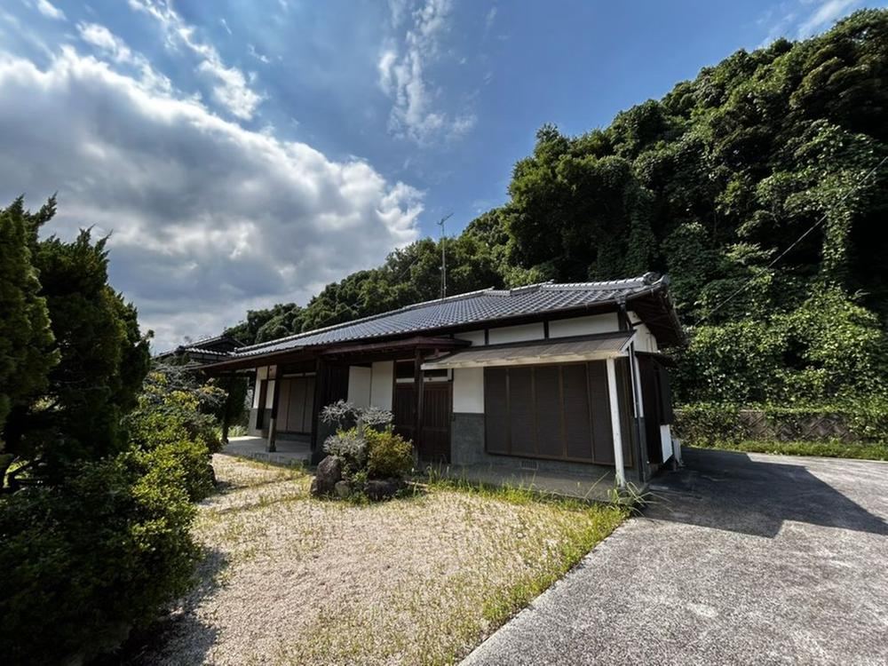 5DK house in Iizuka, Fukuoka - Photo 1