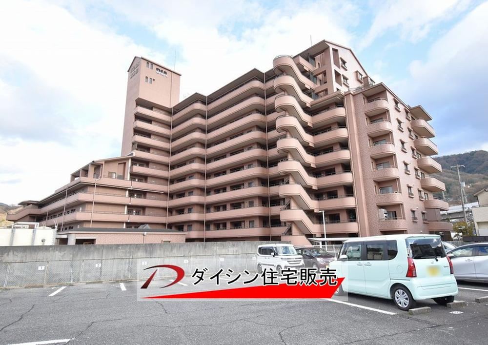 3LDK apartment in Kaita, Aki District, Hiroshima - Photo 1