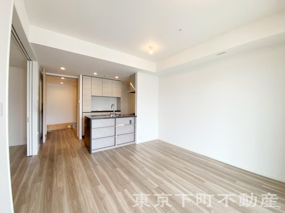 2LDK apartment in Chuo Ward, Tokyo - Photo 1