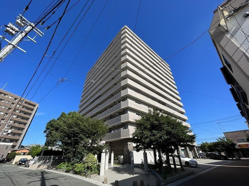 3LDK apartment in Itoshima, Fukuoka - Photo 1