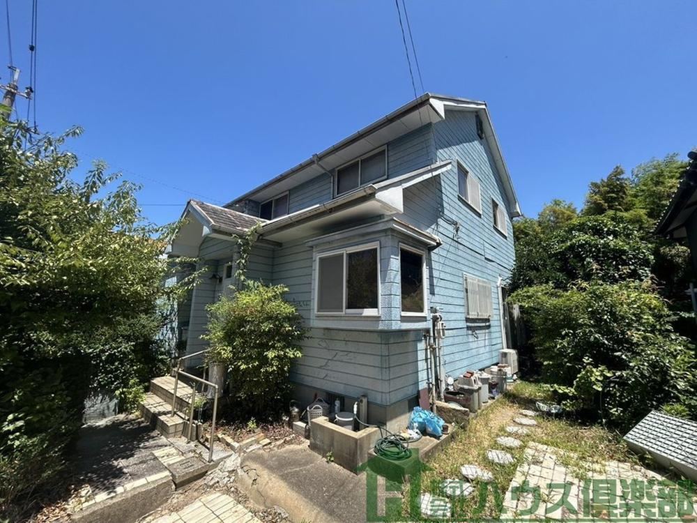 4LDK house in Wakamatsu Ward, Kitakyushu, Fukuoka - Photo 1