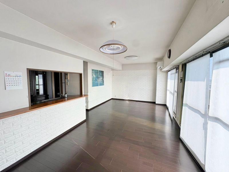 2LDK apartment in Takatsuki, Osaka - Photo 1