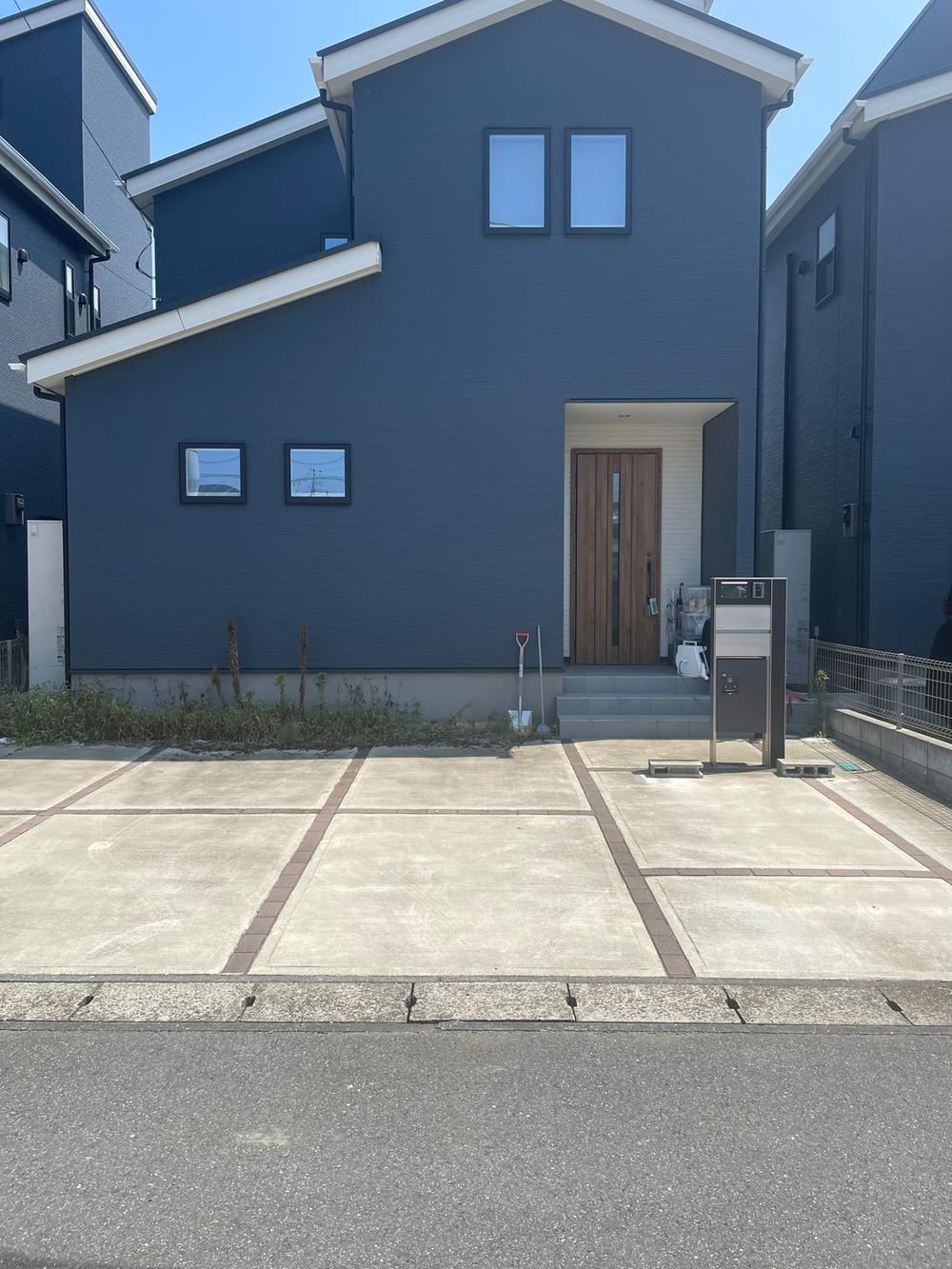 4LDK house in Nagareyama, Chiba - Photo 1