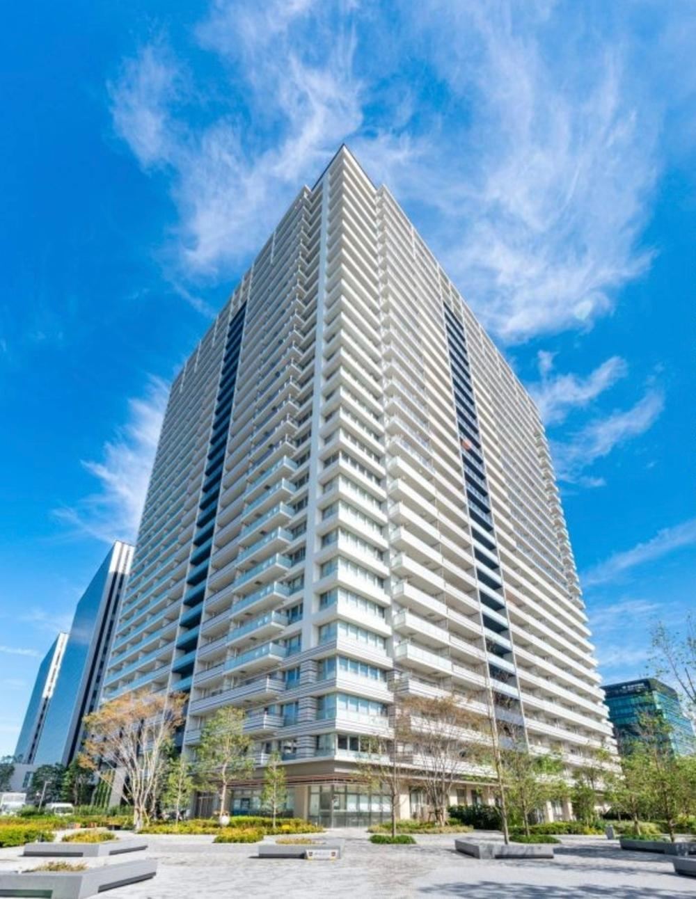 2LDK apartment in Shinagawa Ward, Tokyo - Photo 1