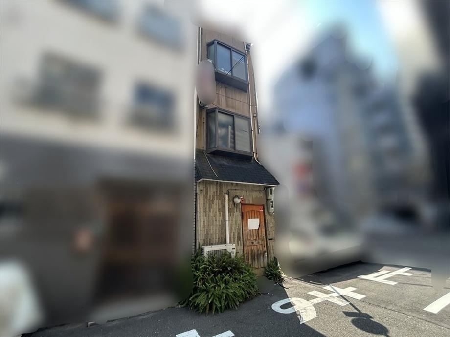 3K house in Naniwa Ward, Osaka - Photo 1