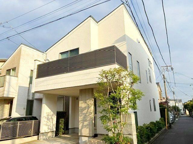 3LDK house in Ota Ward, Tokyo - Photo 1
