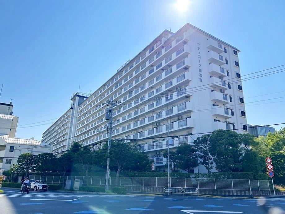 2LDK apartment in Edogawa Ward, Tokyo - Photo 1