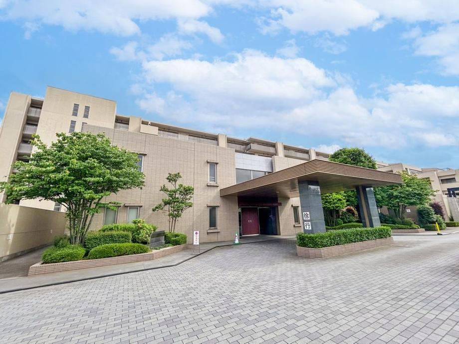 4LDK apartment in Seya Ward, Yokohama, Kanagawa - Photo 1