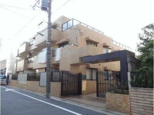 1LDK apartment in Meguro Ward, Tokyo - Photo 1