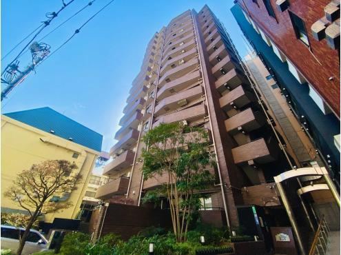 studio apartment in Minato Ward, Tokyo - Photo 1