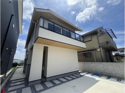 3LDK+S house in Toyonaka, Osaka - Photo 1