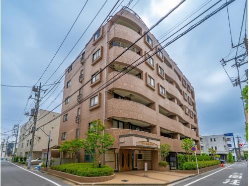 2LDK apartment in Edogawa Ward, Tokyo - Photo 1