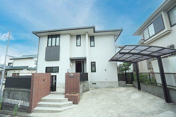 4LDK+S house in Hadano, Kanagawa - Photo 1