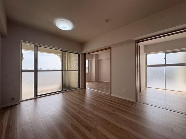3LDK apartment in Warabi, Saitama - Photo 1