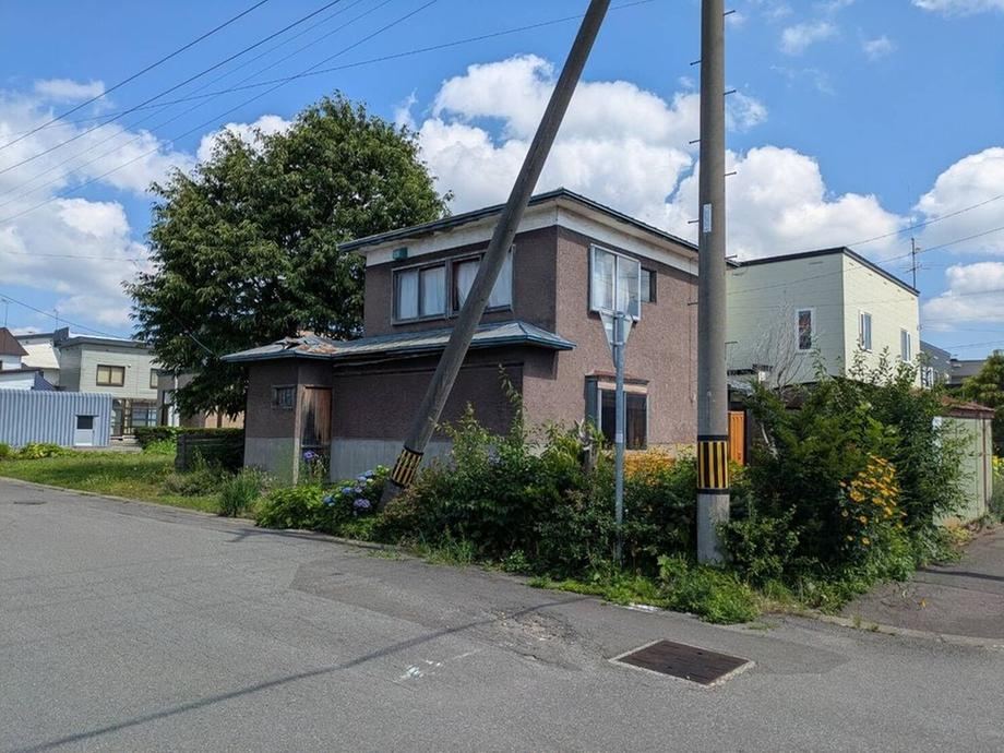 197 m² land in Asahikawa, Hokkaido - Photo 1