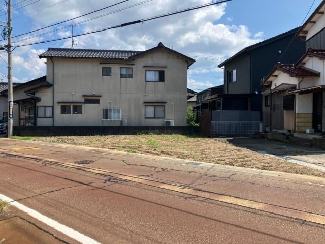 99 m² land in Komatsu, Ishikawa - Photo 1