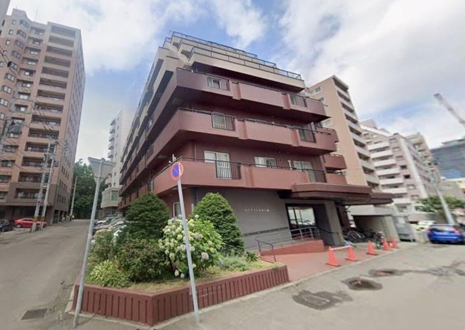 3LDK apartment in Chuo Ward, Sapporo, Hokkaido - Photo 1
