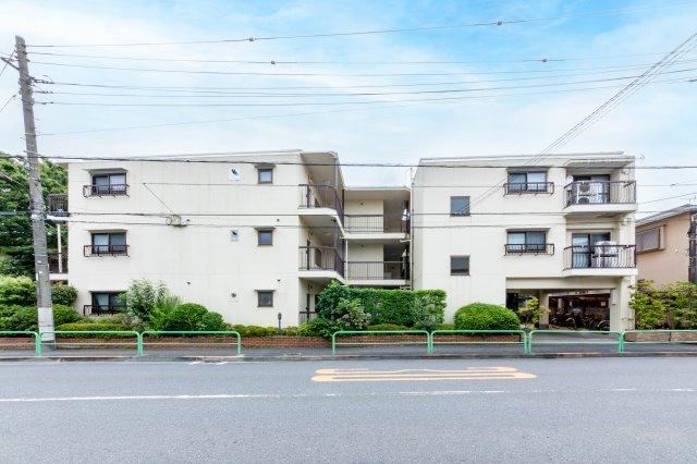 2LDK apartment in Nerima Ward, Tokyo - Photo 1