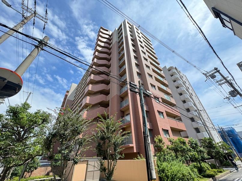 4LDK apartment in Abeno Ward, Osaka - Photo 1
