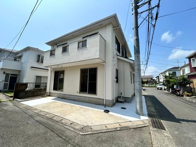 5LDK+S house in Chigasaki, Kanagawa - Photo 1