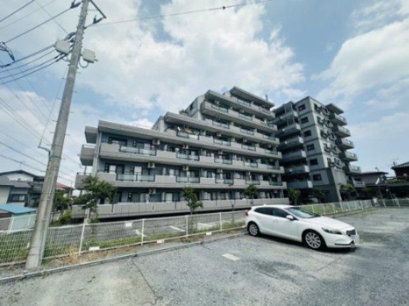 3LDK apartment in Utsunomiya, Tochigi - Photo 1