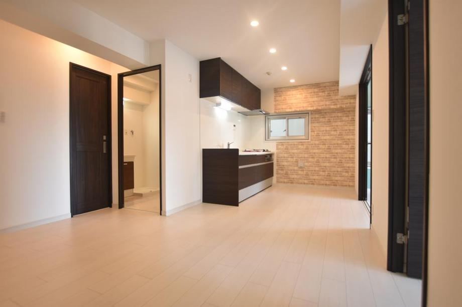 2LDK apartment in Yamato, Kanagawa - Photo 1