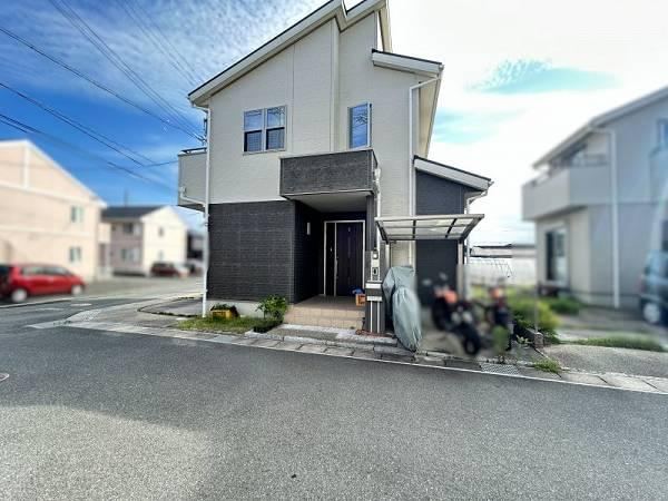 4LDK house in Toyohashi, Aichi - Photo 1