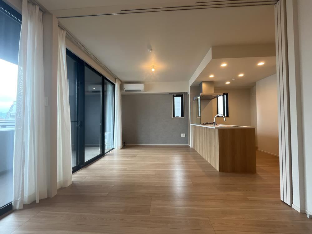 2LDK apartment in Sawara Ward, Fukuoka - Photo 1