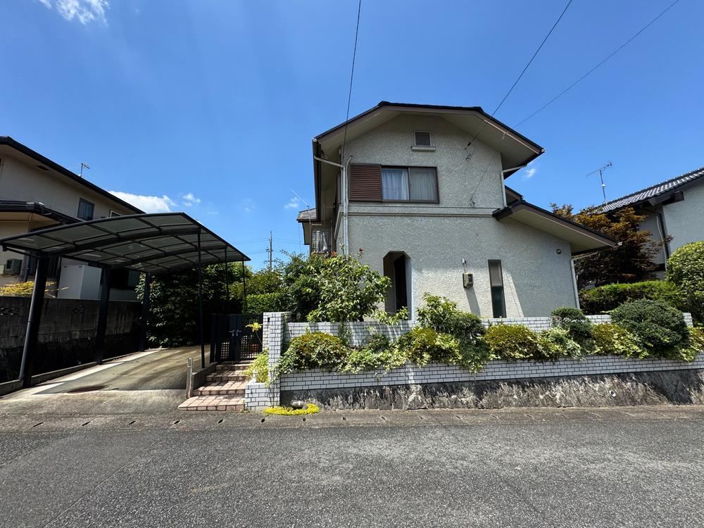 5LDK house in Asakita Ward, Hiroshima - Photo 1