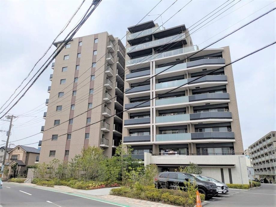 2LDK apartment in Funabashi, Chiba - Photo 1