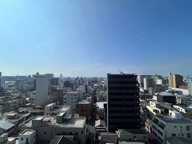 1LDK apartment in Minato Ward, Osaka - Photo 1
