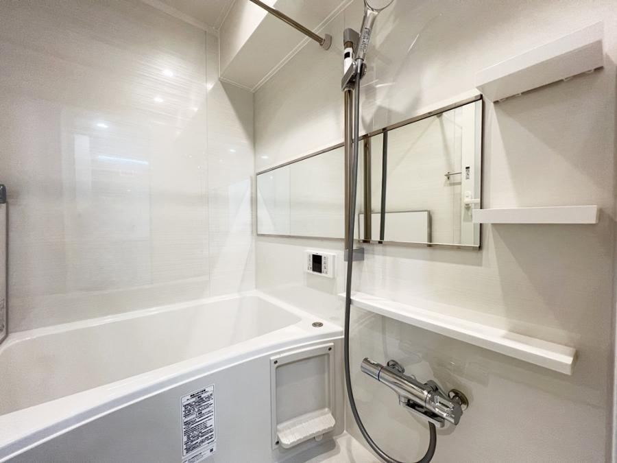 Thumbnail 5