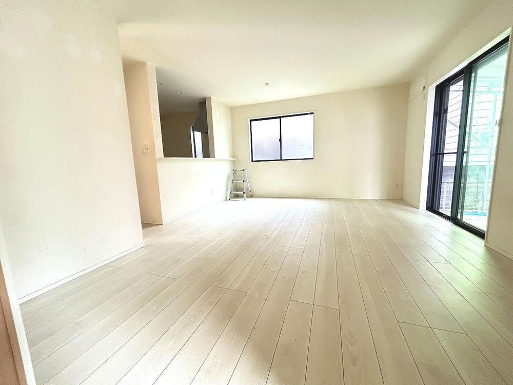 4LDK house in Yashio, Saitama - Photo 1