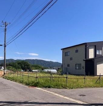 plot of land in Tainai