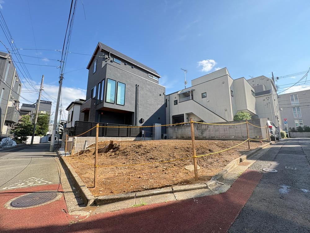 80 m² land in Setagaya Ward, Tokyo - Photo 1