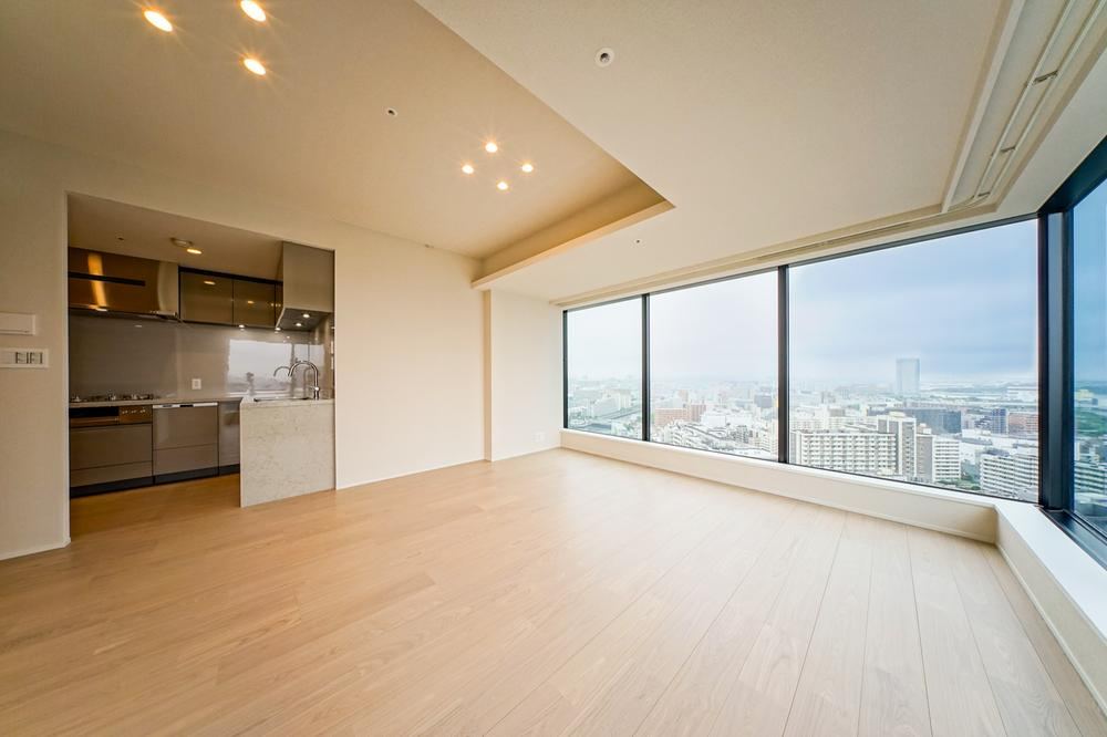 3LDK apartment in Koto Ward, Tokyo - Photo 1