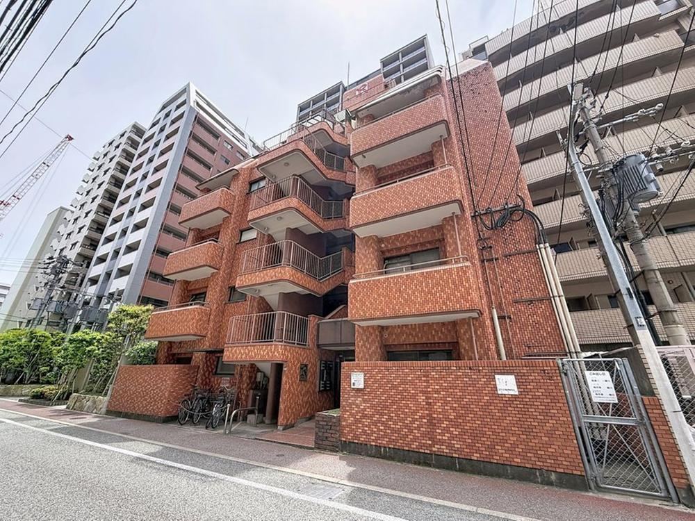3LDK apartment in Chuo Ward, Fukuoka - Photo 1