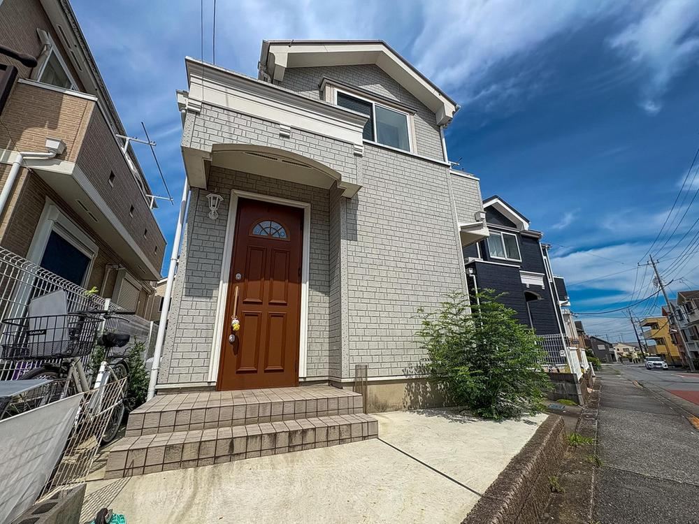 4LDK house in Akiruno, Tokyo - Photo 1