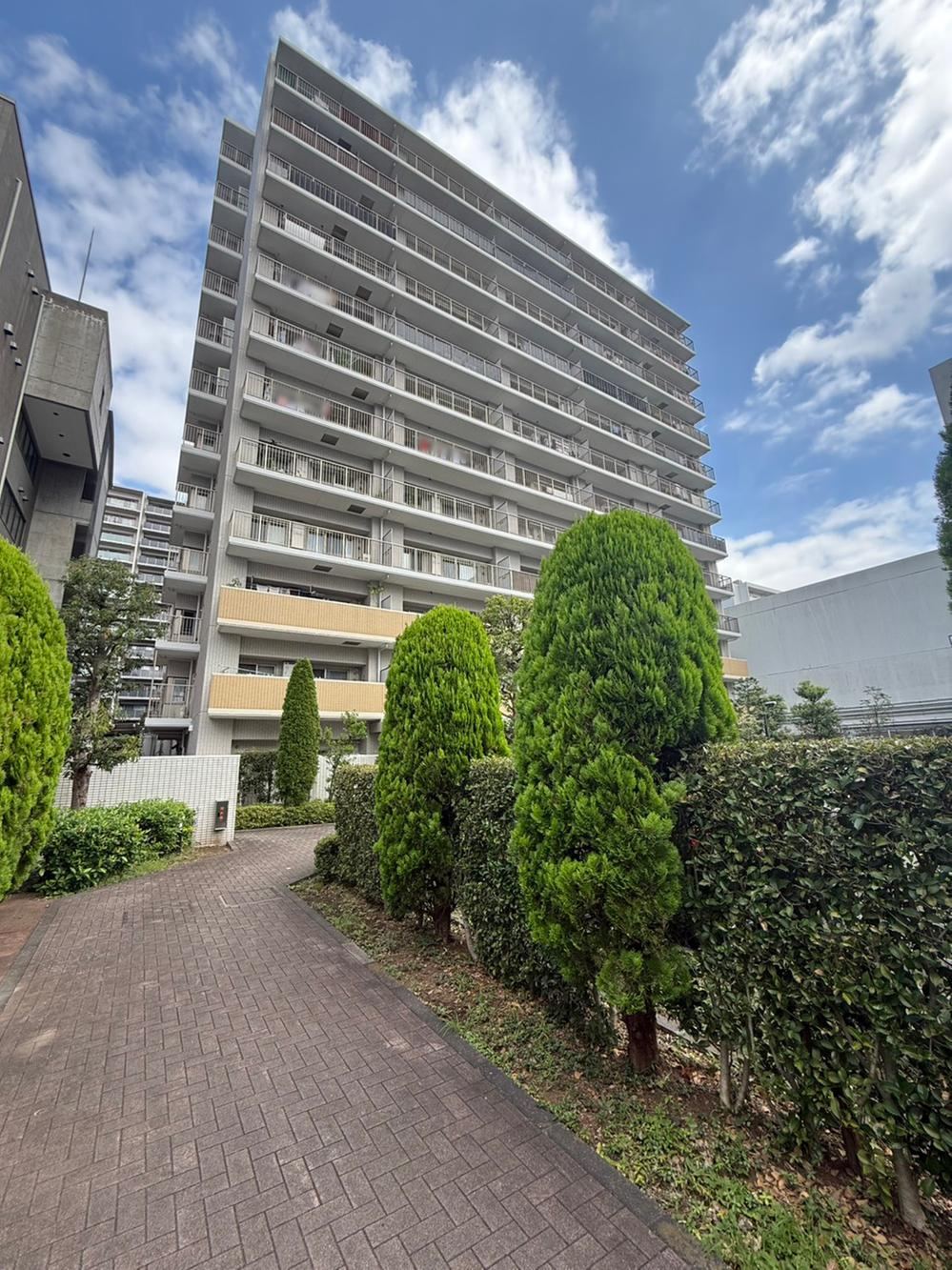 3LDK apartment in Omiya Ward, Saitama - Photo 1